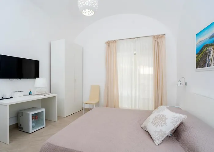 Caprita Couette-café 4*