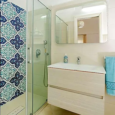 Bed & Breakfast Caprita 4*